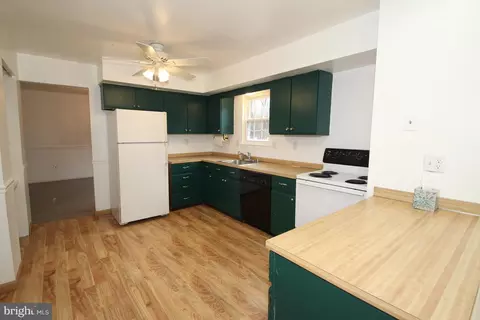 Kitchen - 431 Nilsen Rd, Bear, DE 19701 photo 1 of 1