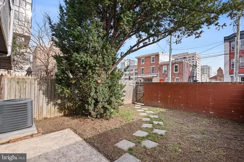 Exterior - 338 Compton Ct, Wilmington, DE 19801 photo 2 of 5