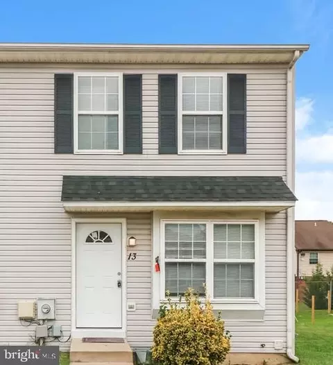 13 Cole Blvd, Middletown, DE 19709