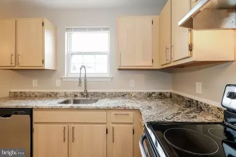 Kitchen - 13 Cole Blvd, Middletown, DE 19709 photo 4 of 4
