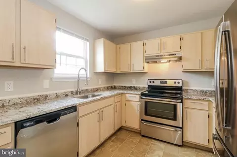 Kitchen - 13 Cole Blvd, Middletown, DE 19709 photo 2 of 4
