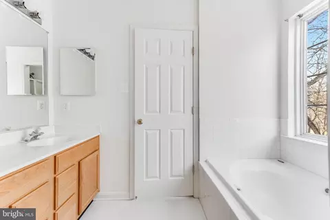Entry Way - 11 Osprey Ln, Middletown, DE 19709 photo 5 of 6