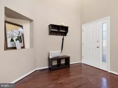 Entry Way - 5 Meghan Ln, Bear, DE 19701 photo 1 of 2