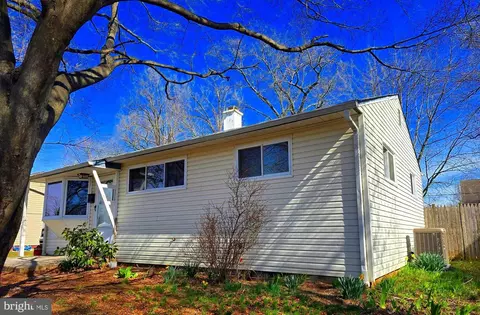 Exterior - 41 Roxeter Rd, New Castle, DE 19720 photo 2 of 6