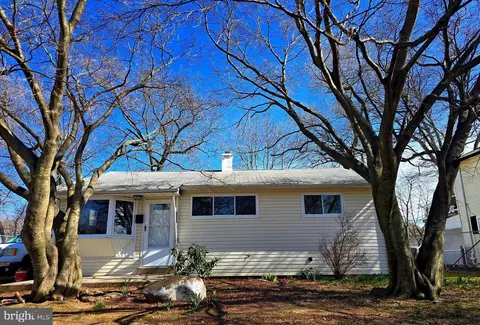 Exterior - 41 Roxeter Rd, New Castle, DE 19720 photo 5 of 6