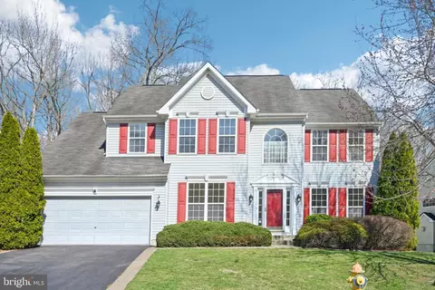 109 Glencoe Ct, Newark, DE 19702