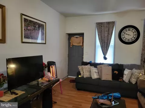 1021 N Pine St, Wilmington, DE 19801