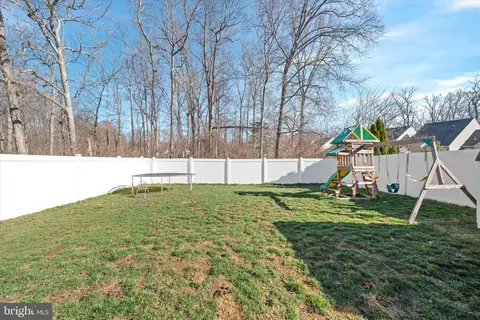 Exterior - 103 E General Grey Ct, Newark, DE 19702 photo 2 of 3