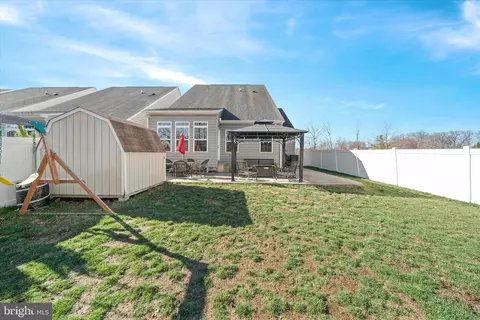 Exterior - 103 E General Grey Ct, Newark, DE 19702 photo 3 of 3