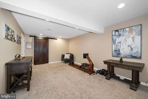 Entry Way - 103 E General Grey Ct, Newark, DE 19702 photo 10 of 14