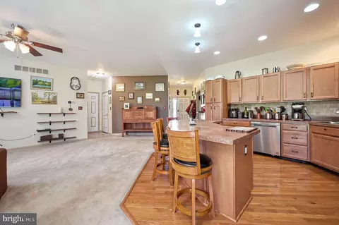 Entry Way - 603 Corwin Ct, Bear, DE 19701 photo 1 of 2
