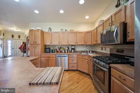 Kitchen - 603 Corwin Ct, Bear, DE 19701 photo 4 of 4