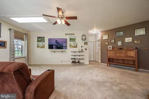 Living - 603 Corwin Ct, Bear, DE 19701 photo 1 of 1