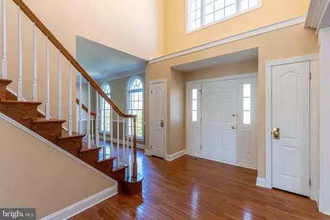 Entry Way - 42 Springbrook Ln, Newark, DE 19711 photo 2 of 5