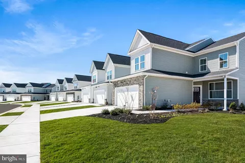 2644 Fairlight Dr, Middletown, DE 19709