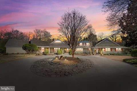406 Hillside Rd, Wilmington, DE 19807