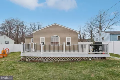 Exterior - 118 Phyllis Dr, Newark, DE 19711 photo 3 of 4