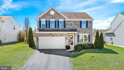 6 Elmer Ct, Townsend, DE 19734