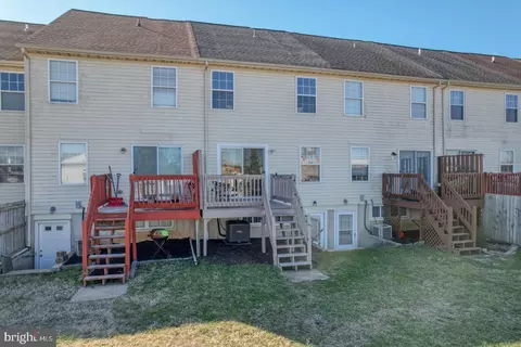 Exterior - 6 Franklin Dr, Middletown, DE 19709 photo 4 of 4