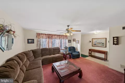 Entry Way - 205 S Gerald Dr, Newark, DE 19713 photo 2 of 2
