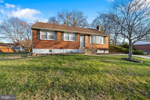 Exterior - 205 S Gerald Dr, Newark, DE 19713 photo 1 of 7