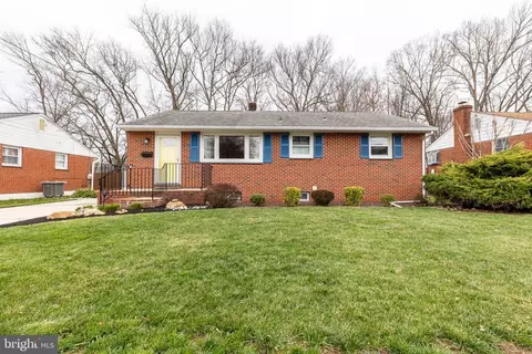 211 Maryland Ave, Newport, DE 19804
