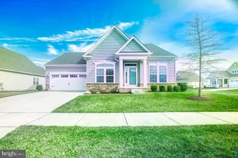 246 Anglesey Dr, Middletown, DE 19709