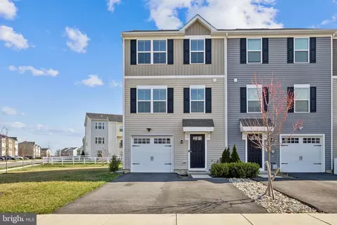 1001 Wickersham Way, Middletown, DE 19709