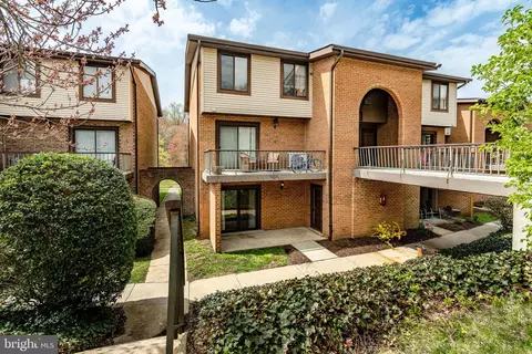 4848 W Brigantine Ct, Wilmington, DE 19808