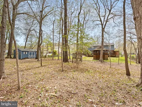 Exterior - 666 Clifton Dr, Bear, DE 19701 photo 5 of 8
