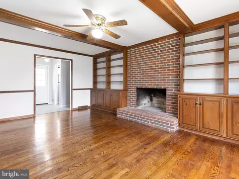 Living - 666 Clifton Dr, Bear, DE 19701 photo 1 of 6