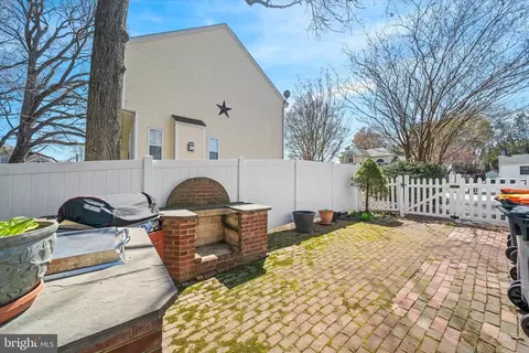 Exterior - 701 Christopher Dr, Middletown, DE 19709 photo 13 of 14