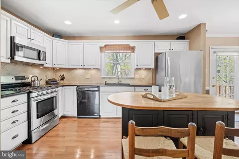 Kitchen - 701 Christopher Dr, Middletown, DE 19709 photo 1 of 3