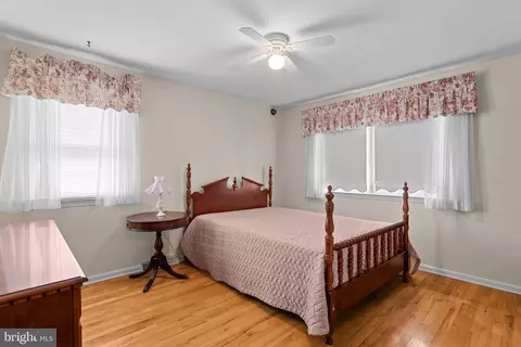 Bedroom - 30 Stardust Dr, Newark, DE 19702 photo 3 of 4