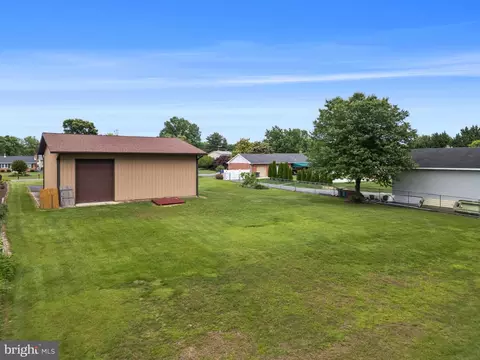 View/Area - 30 Stardust Dr, Newark, DE 19702 photo 1 of 6
