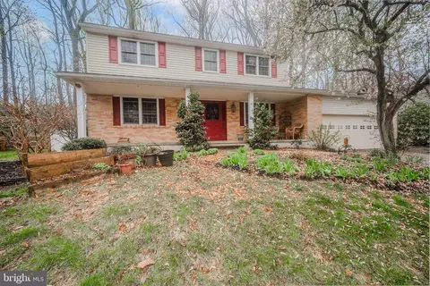 31 Blue Jay Dr, Newark, DE 19713
