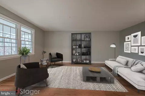 Living - 31 Blue Jay Dr, Newark, DE 19713 photo 1 of 6