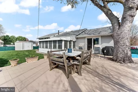 Exterior - 120 Pheasant Ln, Newark, DE 19713 photo 2 of 3