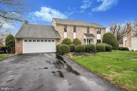 28 Beech Hill Dr, Newark, DE 19711 photo 2