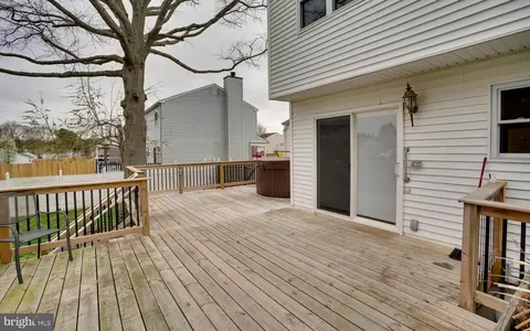 Exterior - 32 Southbridge Rd, Bear, DE 19701 photo 5 of 8