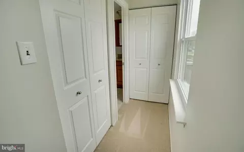 Entry Way - 32 Southbridge Rd, Bear, DE 19701 photo 17 of 19