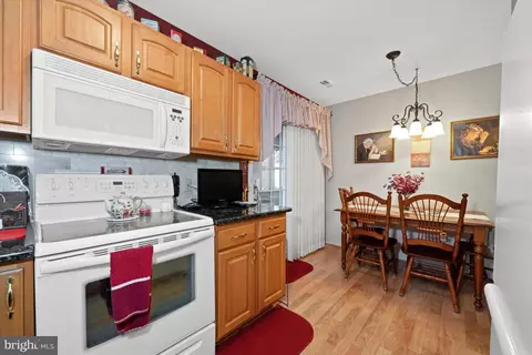 Kitchen - 101 Belltown Ter, Bear, DE 19701 photo 4 of 4