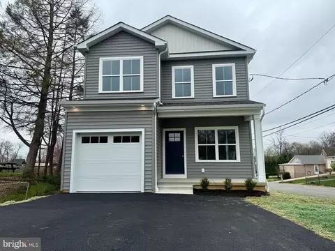 200 Liberty Blvd, New Castle, DE 19720