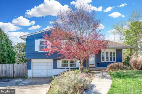 9 S Townview Ln, Newark, DE 19711