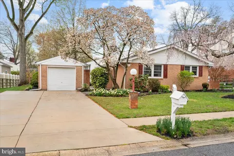 2610 Stephenson Dr, Wilmington, DE 19808