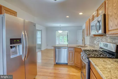 Entry Way - 113 Megan Dr, Bear, DE 19701 photo 3 of 11