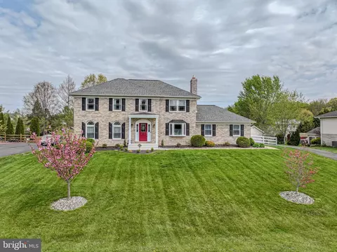 129 Honora Dr, Bear, DE 19701