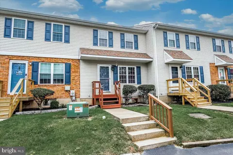 311 Cobble Creek Curv #311, Newark, DE 19702