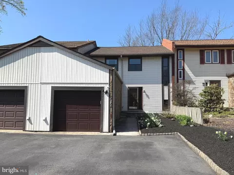 4834 Hogan Dr, Wilmington, DE 19808