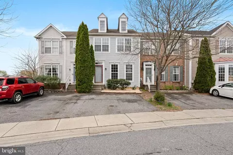 9 Glennwood Dr, Newark, DE 19702